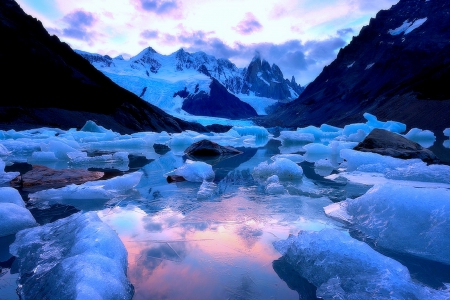 â˜…Blue Mountainâ˜… - ice, attractions in dreams, xmas and new year, photography, winter, mountains, rocks, nature, lakes, love four seasons, cool, blue, snow, lago torre, landscapes