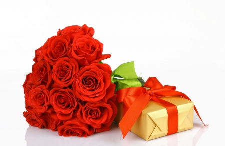 * Gift * - flowers, roses, red, ribbon, gift, red roses, box, bouquet