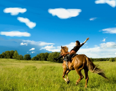 Cowgirl Trick Riding - female, fashion, brunettes, western, style, outdoors, rodeo, horses, cowgirsl, ranch, famous