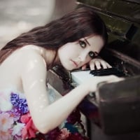 Piano Girl