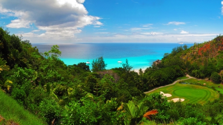 magnificent view from a golf tee - golf, bay, boats, jungle, green