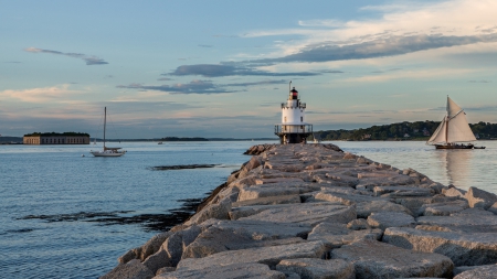 portland head lighthouse in maine - lighthouse, rocks, pier, boats, cape