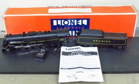 Lionel Reading T-1 Steamer Locomotive 4-8-4 - train image, train, hobby image, railroad image