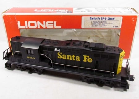 Lionel Santa Fe GP-9 diesel locomotive #8250 hobby - hobby, railroad image, lionel image, train image