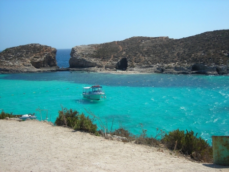 Nature - lagoon, shore, sea, blue