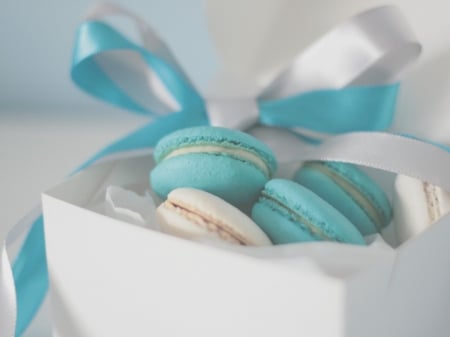 Baby-Blue Macaroons - phtotography, blue, food, photo, gentle, sweet, white, ribbon, dessert