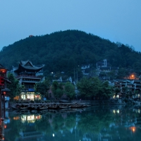 riverside restaurant in china