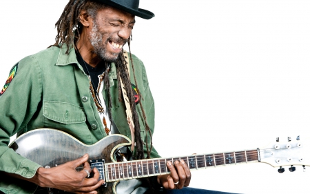 Freddy Flint - freddy flint, musician, guitar, dreads, music, singer