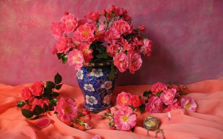 pink roses bouquet - vase, bouquet, still life, pink roses