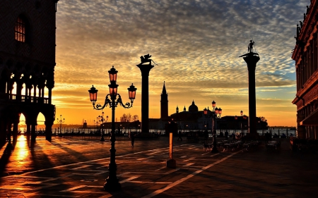 sunrise on a venice plaza - lamps, lagoon, plaza, sunrise, chais