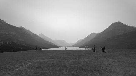 Waterton lake, tourists and Rockies - Minimalizm, Rockies, Monochrome, Waterton, Canada, Alberta