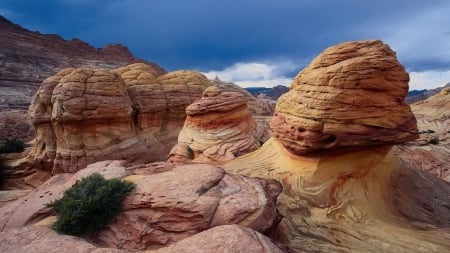 fantastic rock formation in a canyon - layers, formation, canyon, rocks