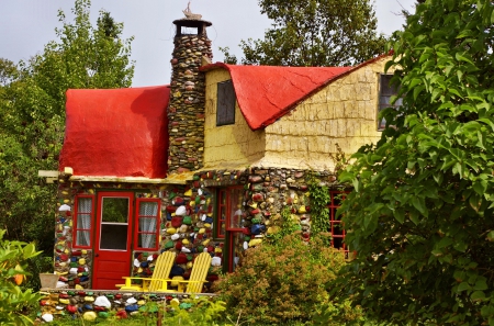 a small cottage in the countryside