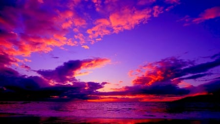 DRAMATIC CLOUDS - clouds, sunset, nature, sea, sky