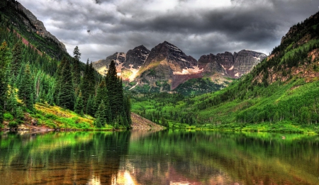 Maroon bells, Colorado - America, bells, reflection, crystal, mountain, cliffs, Colorado, lake, sky, clouds, greenery, trees, beautiful, maroon, mirrored, slope, lovely, peaks, clear, rocks