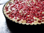 Red Currant Cake