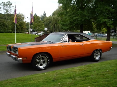 Mopar Muscle - vehicles, plymouth, roadrunner, cars, hemi