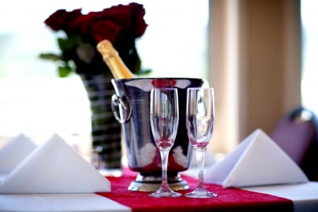 â™¡.â™¡HAPPY VALENTINE's DAY â™¡.â™¡ - romantic, glasses, champagne, bucket, valentine day, flowers