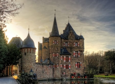 Castle - wide, beautiful, castles, old, travel, old castles, castle