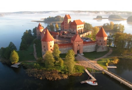 Trakai castle - lithuania, lietuva, castles, old, trakai, travel, castle, trakai castle