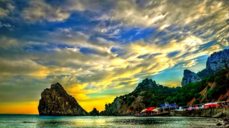 restaurant on a wonderful  bay shore hdr - clouds, shore, hdr, cliffs, rocks, bay, restaurant