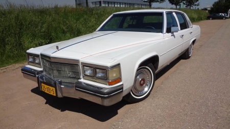 1984 Cadillac Deville Sedan - old-timer, sedan, cadillac, cars, deville