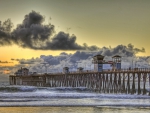 ruby's dinner on the pier in seal beach cal. hdr