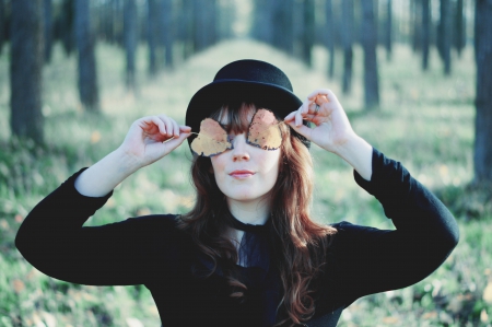 Women - women, leaf, model, eyes