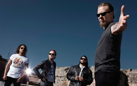 Metallica - james hetfield, metallica, music, blue sky, hetfield