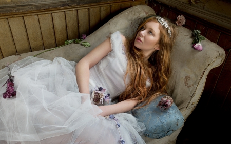 Beauty - pretty, roses, bride, beautiful, photography, wedding, girl, beauty, flowers, woman, blond, rose, princess