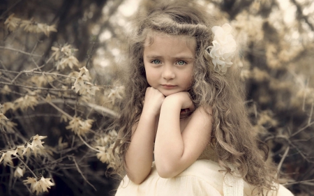 Sweet little girl - girl, blonde, little, curls, sweet, child