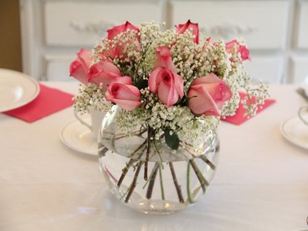 Budding pinks - pinks, roses, vase, buds