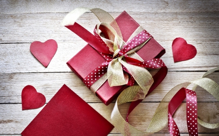 Gift â™¥ - love, gift, heart, day, hearts, valentines, box, red, valentines day, ribbon