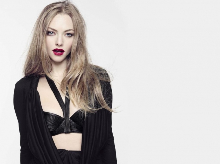 Amanda Seyfried - amanda, actresses, model, beautiful, actress, amanda seyfried, models, celebrity, people, seyfried