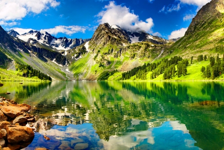 Mountain reflections - sky, greenery, mirrored, clear, rocks, reflections, crystal, quiet, calmness, clouds, emerald, lake, landscape, mountain, shore, serenity, nature