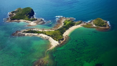 XXXX Island, Australia - paradisiac, Pacific ocean, beach, island, private