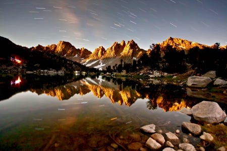 KEARSARGE PINNACLES - sky, california, kearsarge, lake reflection, national park, kings canyon, pinnacles