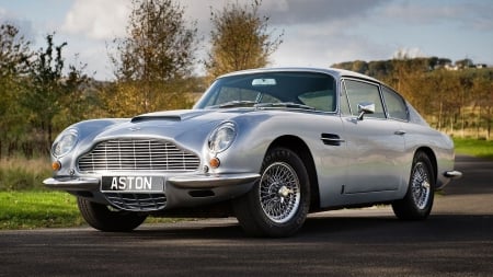 Aston Martin DB5 - cars, aston martin, db5, old-timer