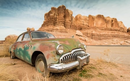 Lost - car, vintage, desert, canion, sand, retro, lost