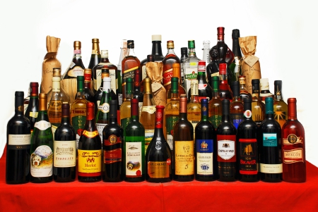 a man's dream !! - wallpaper, dream, vino, drinks, botles