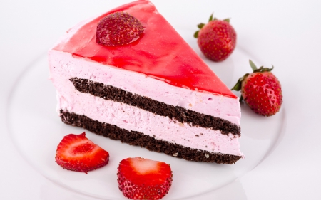 Cake - berry, strawberry, berries, sweet, food, cakes, strawberries, cake