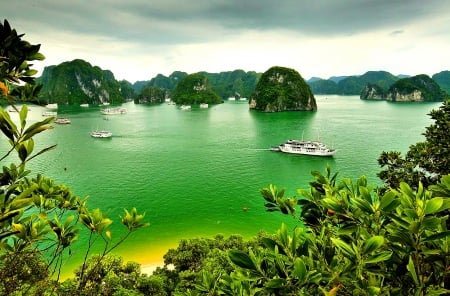 Halong Bay, Vietnam - nature, halong, vietnam, bay