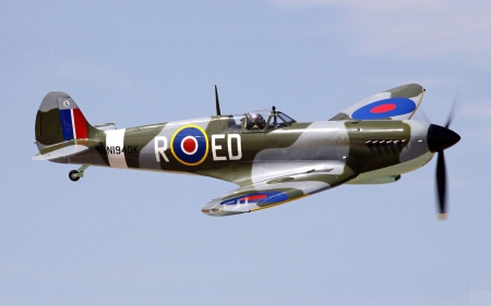 Supermarine Spitfire - spitfire, aircraft, fun, cool, military