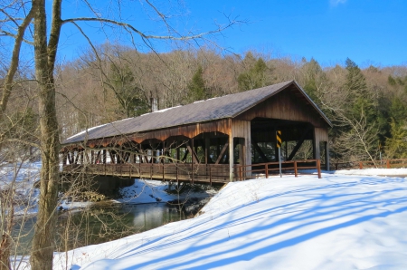 Covered For The Crossing - water, creek, covered bridge, snow, stream, nostalgia, architecture, nature, Mohican State Park, bridge