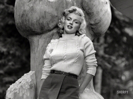 Marilyn Monroe - movies, norma jean mortenson, marilyn monroe, norma jean baker