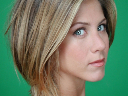 Jennifer Aniston - aniston, cute, real, jennifer