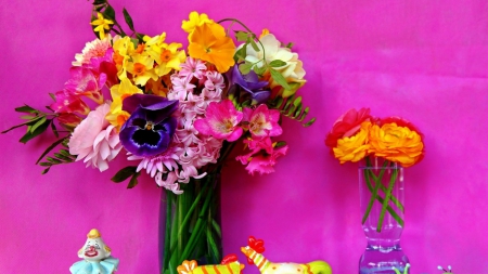 Flowers - figurines, hyacinths, ranunkulyus, daffodils, daffodil, pansies, pansy, freesia, pink, flowers, hyacinth, flower