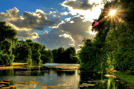 The rays of the sun - river, morning, nature, park