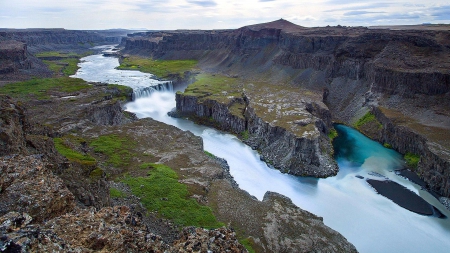 hafragilsfoss waterfall in iceland