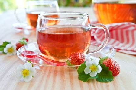 Tea - drink, strawberries, cups, Cup, Food, Tea, Strawberry, Drinks